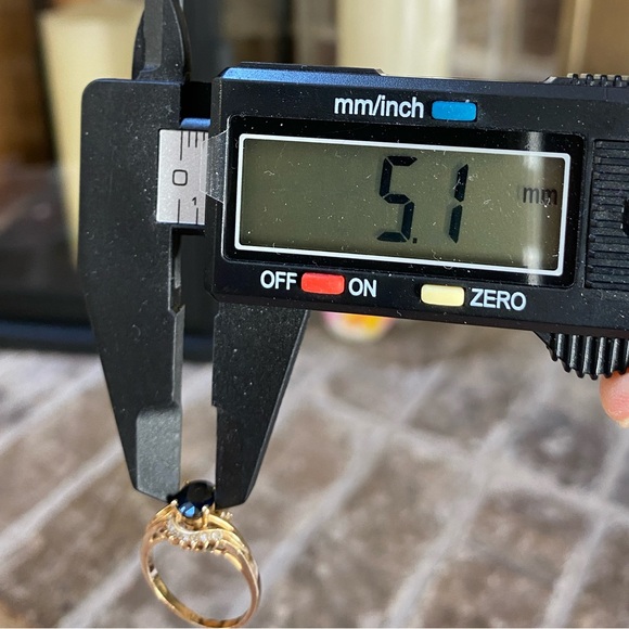 SOLID 14KT GOLD Diamond Sapphire Ring - Picture 14 of 14